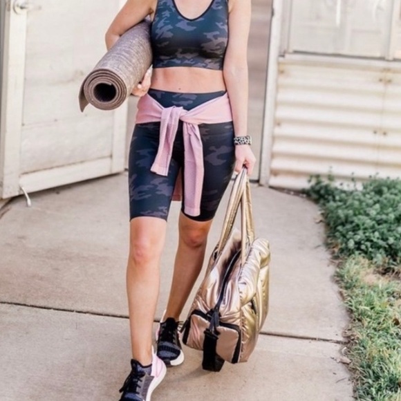 NWT Spanx Grey Black Camo High Waisted Biker Shorts Shape Wear M - Picture 2 of 6